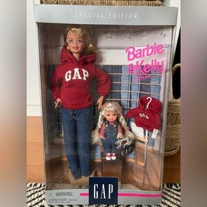 GAP Special Edition Barbie & Kelly Doll Set - Red and Blue